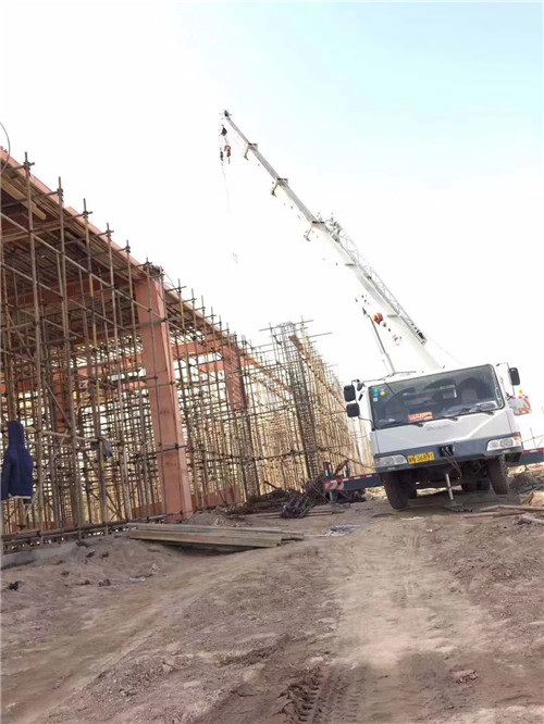 安远县吊车作业的安全注意事项有哪些？